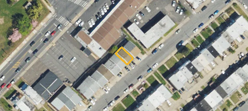 Well-Maintained Duplex Investment