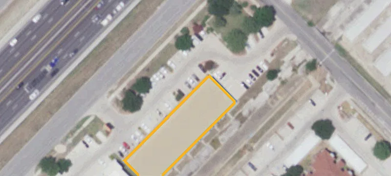 Warehouse with Abundant Parking