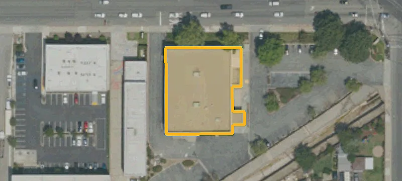 Freestanding Retail Building