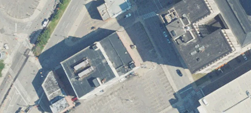 Mixed-Use Restaurant Building