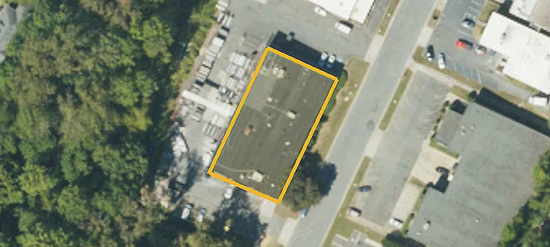 Crane-Served Warehouse Facility