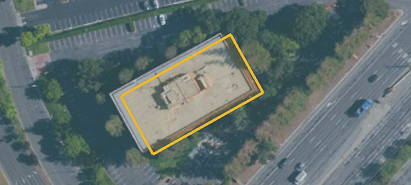 Corner Office Space with Parking