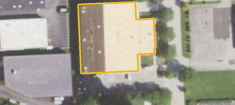 Single-Tenant Warehouse Building