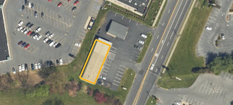 Retail Space in Shopping Center