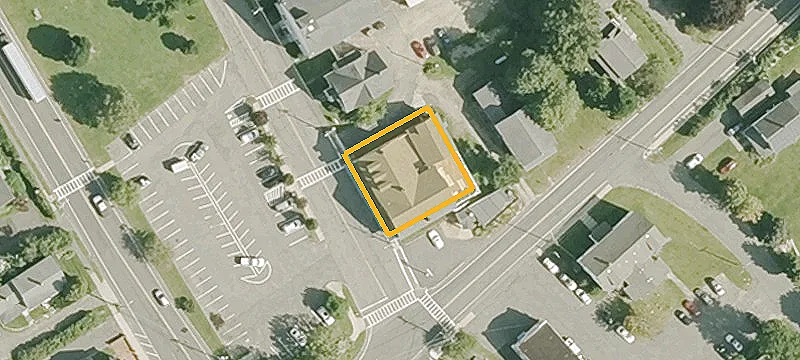 Mixed-Use Retail and Apartments