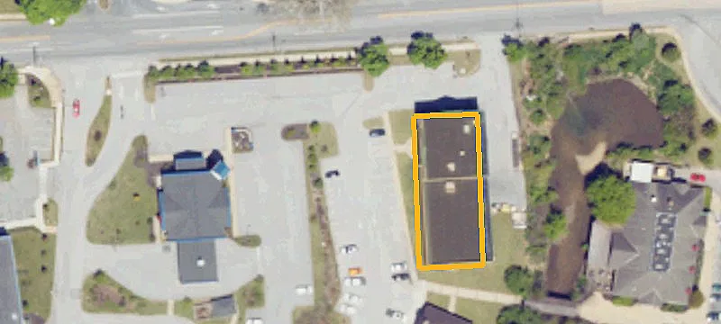 Retail Building Off Major Arterial