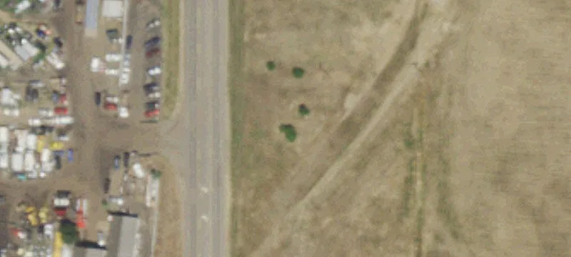 Retail Pads in New Shopping Center