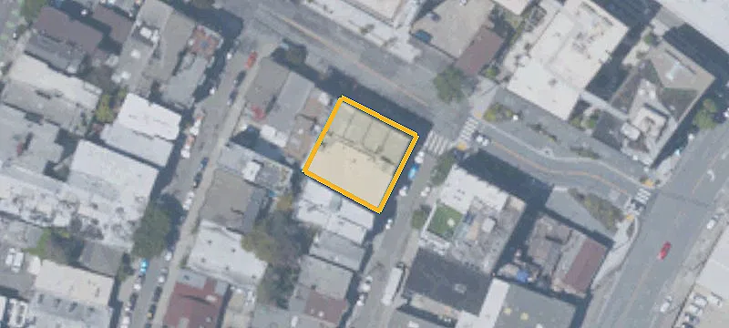 Highly Visible Retail Space with Venting