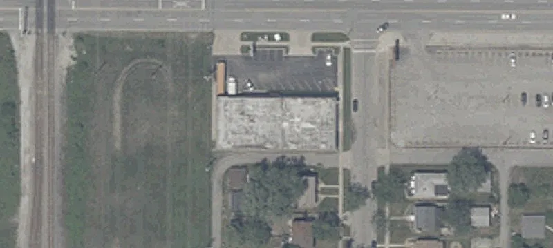 Retail-Office Building with Ample Parking