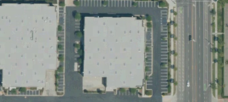 Freestanding Warehouse with Dock Doors
