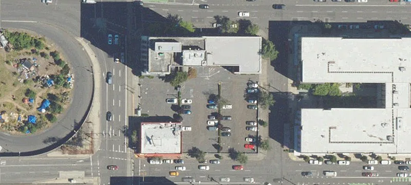 Mixed-Use Office and Retail Building