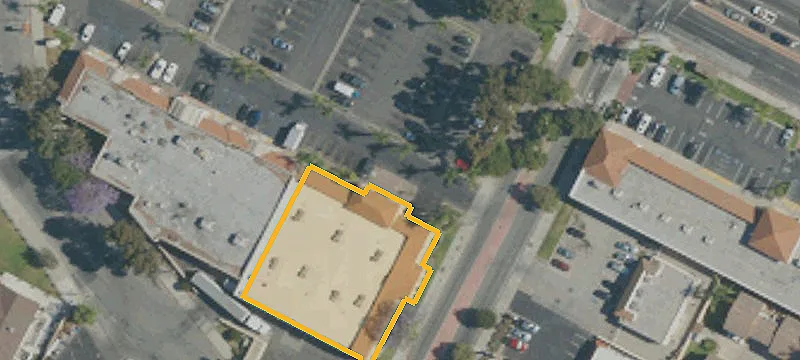 Inline Retail Storefront Space