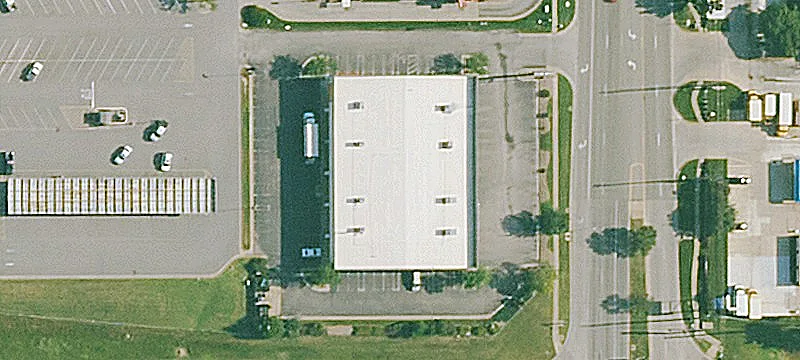 Retail Space in Shopping Center