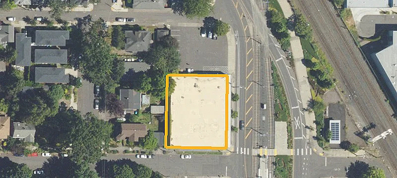 Flex Space with Dedicated Yard Parking