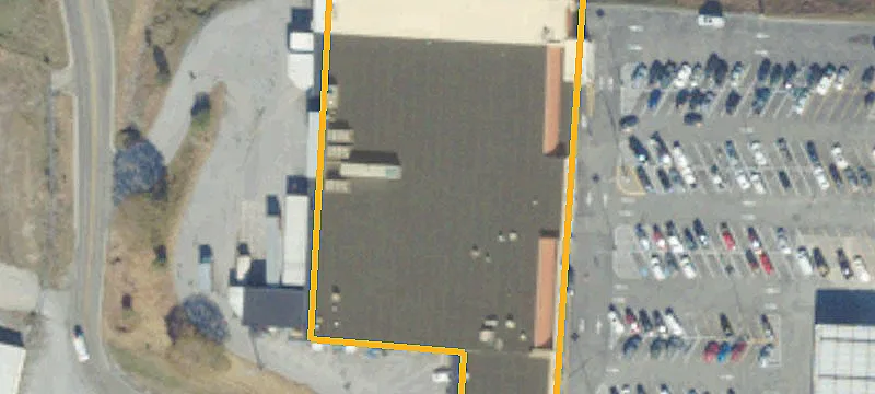 In-Line Retail Space