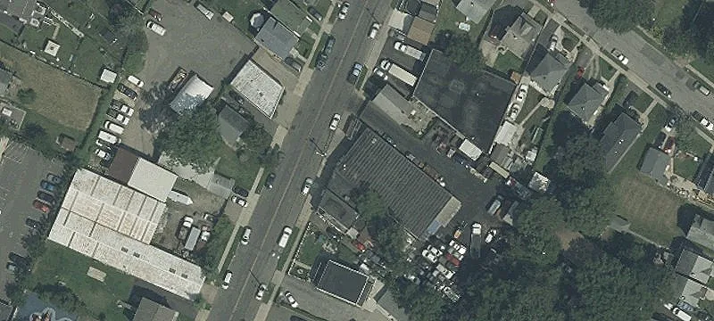 Automotive Repair Facility with Drive-Thru