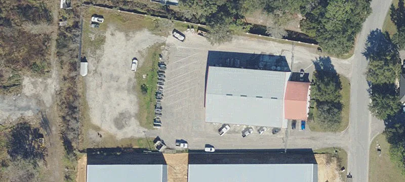 Air-Conditioned Warehouse with Offices