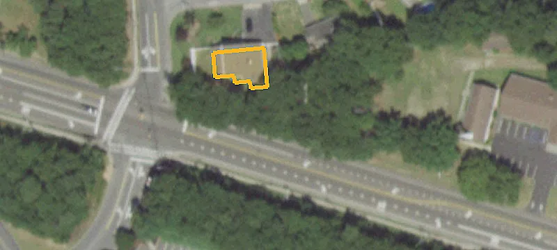 Retail Space Near Major Road