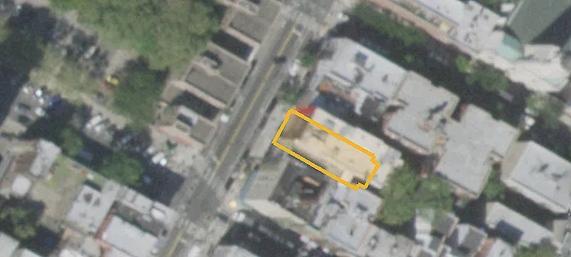 Vented Two-Level Retail Space