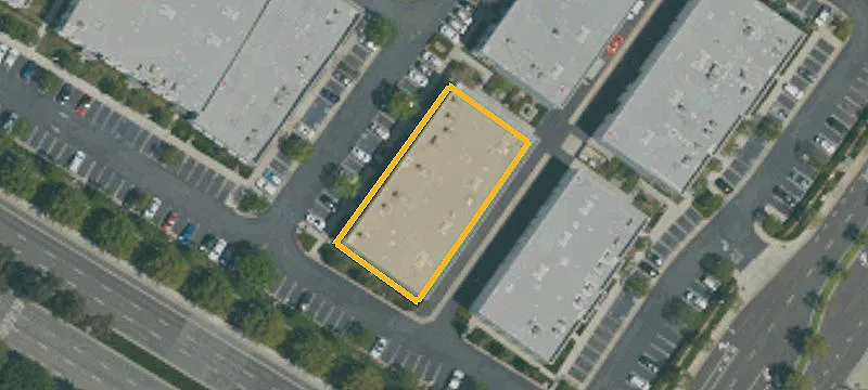 Multi-Tenant Flex Office Space