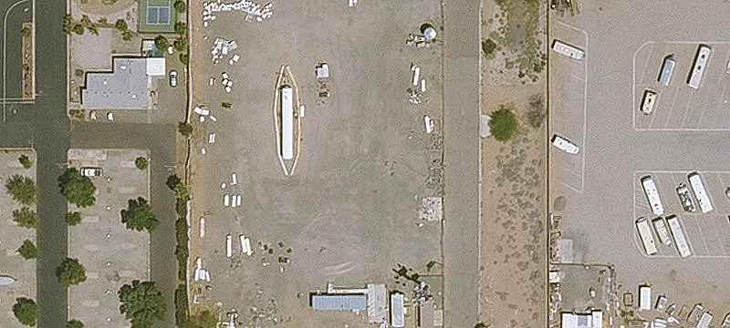 Perimeter-Fenced Commercial Land
