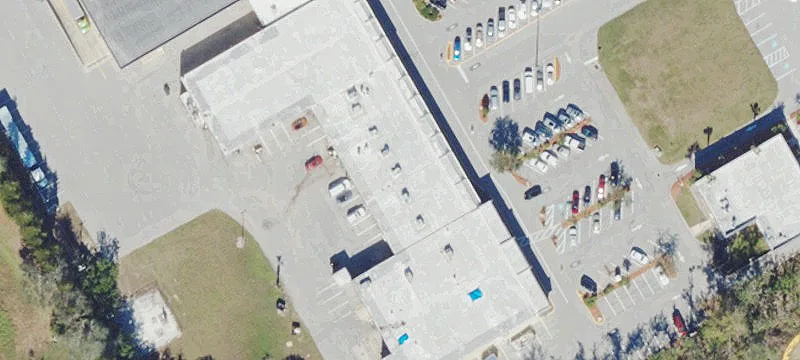 Retail Space in Publix-Anchored Center