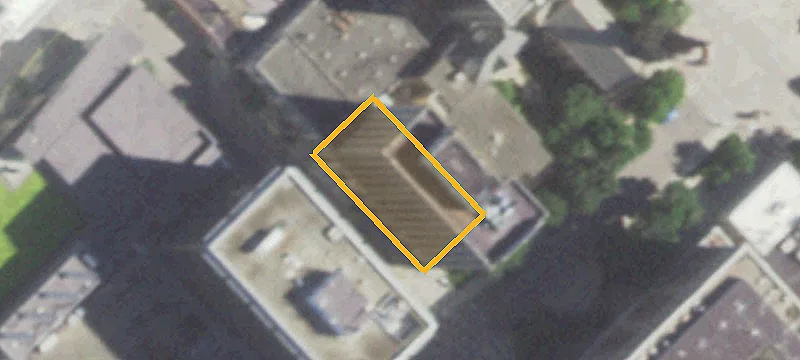 Historic Office Building with Amenities