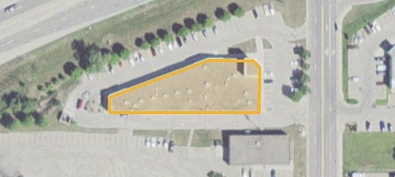 Retail Space with High Street Visibility