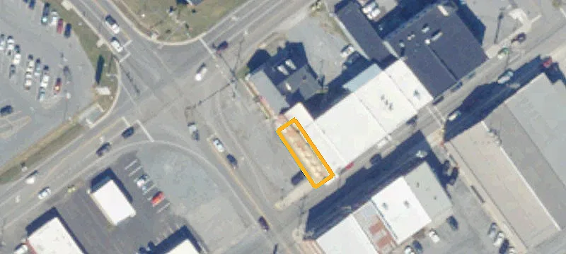 Mixed-Use Retail/Office Space