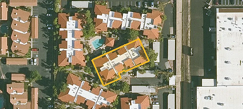 Ground-Level Residential Income Unit