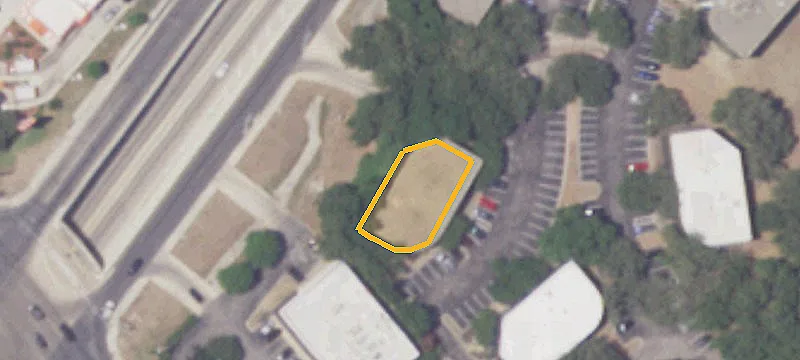 Office Space in Vistas Complex