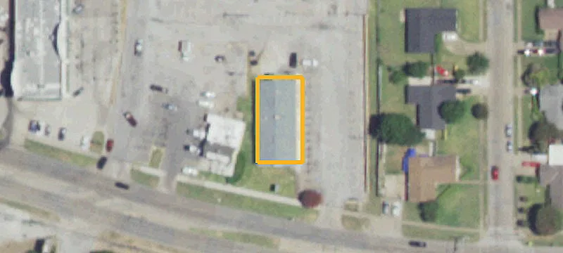 Freestanding Restaurant with Parking