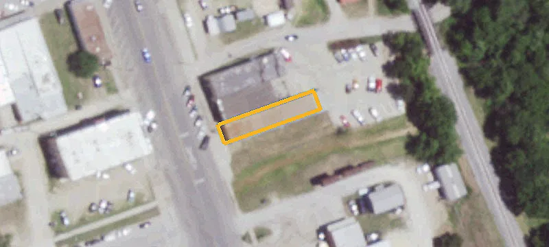 Retail and Storage Facility