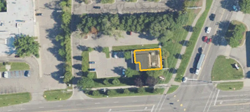Freestanding Retail Building