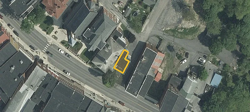 Turn-Key Restaurant in Stone Building