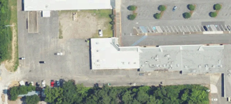 Publix-Anchored Retail Center Space