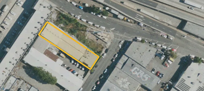Highly Visible Small Commercial Parcel