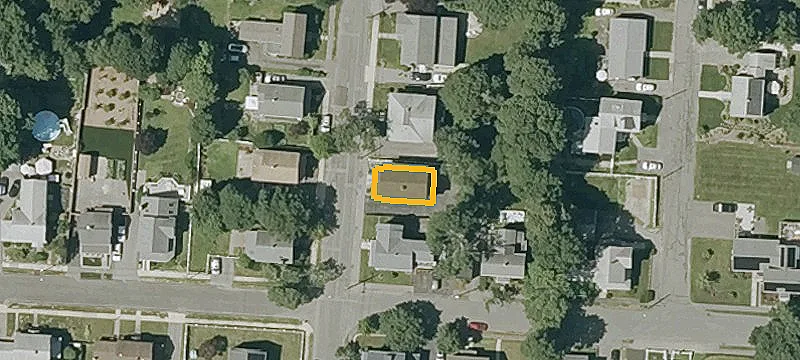 2-Bedroom Apartment with Parking