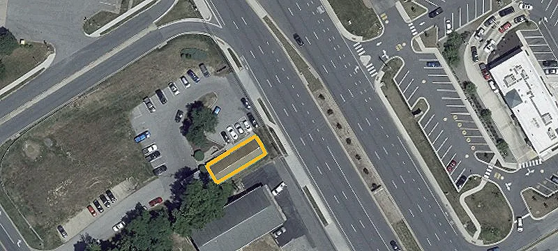 Shopping Center Retail Leasing Opportunity