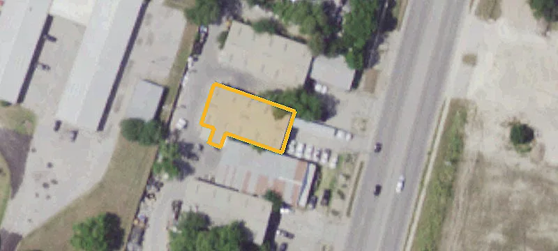 Warehouse with Multiple Curb Cuts