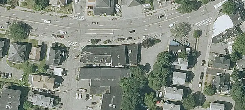 Flexible Second-Floor Office Space