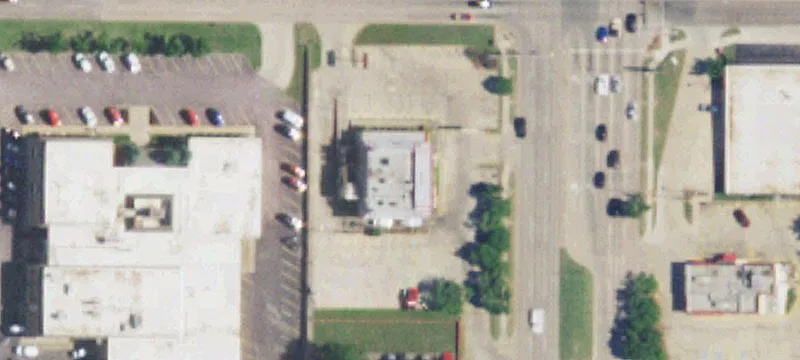 Freestanding Restaurant on Corner