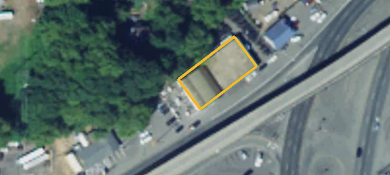 Flex Space with Fenced Yard