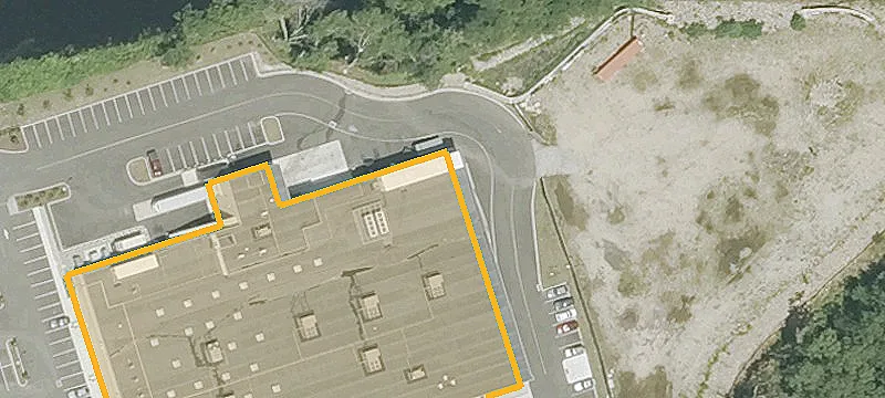 Retail Shopping Center with Direct Frontage