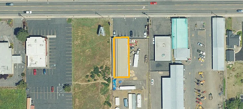Flexible Retail and Shop Building