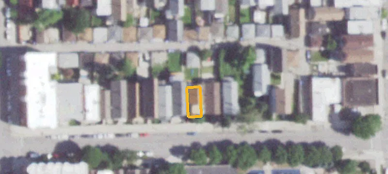 Three-Bedroom Apartment with Garage Parking