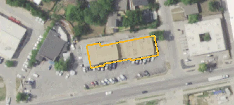 Retail Strip Center For Lease