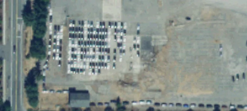 Fully Fenced Industrial Yard