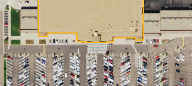 Retail Space in Shopping Center