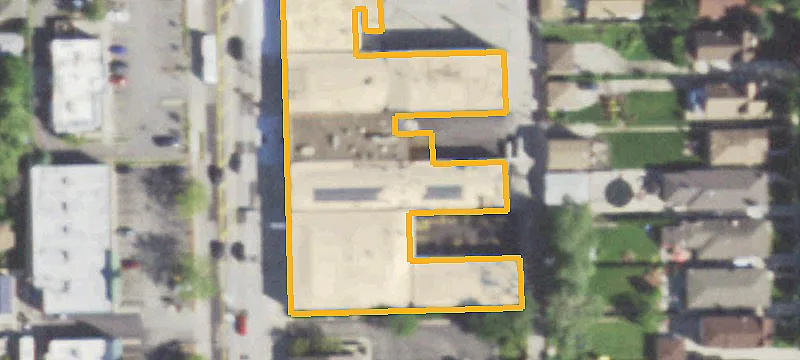 Retail Storefront Near Medical Complex